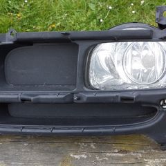 Toyota Avensis 2003-2006model Fog Light.