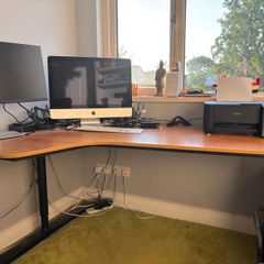 desks