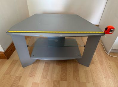 tv stand to give away