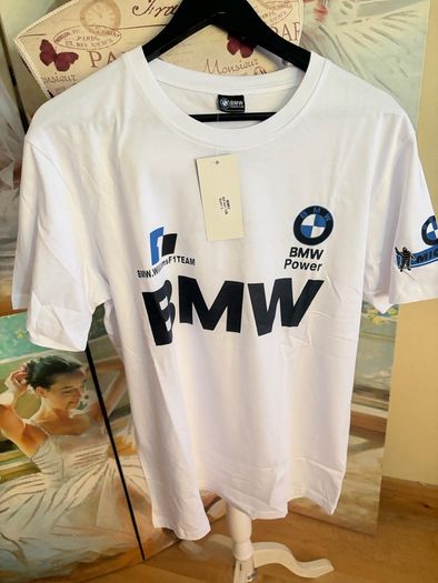 mens t shirt large
