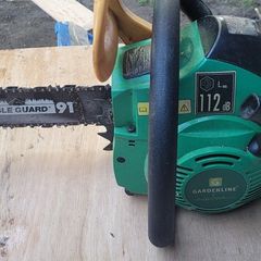 chainsaw
