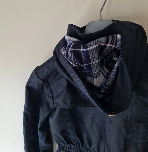 Diesel waxed style parka coat size small pit to pit 18" Navy Cotton/polyester In excellent condition