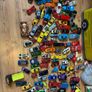 HALF PRICE OFFER A bunch of hot wheels tracks and cars Image 7