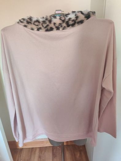 Pink fake fur plus size jumper size UK24/26 EU52/54 Postage included