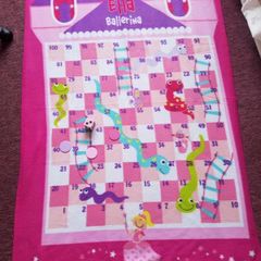 2 in 1 blanket and snakes & ladders game