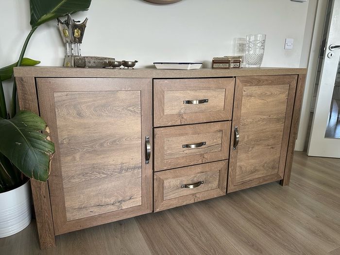 Sideboard