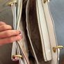 Guess handbag Image 3