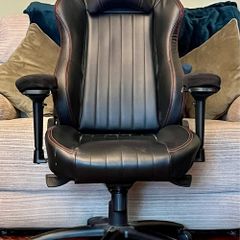 GT Omega Racing / Gaming Chair
