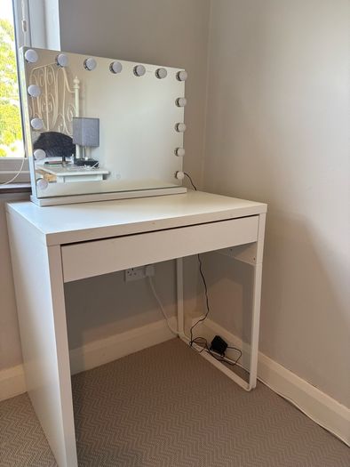 IKEA MICKE Desk White ( mirror sold separately)