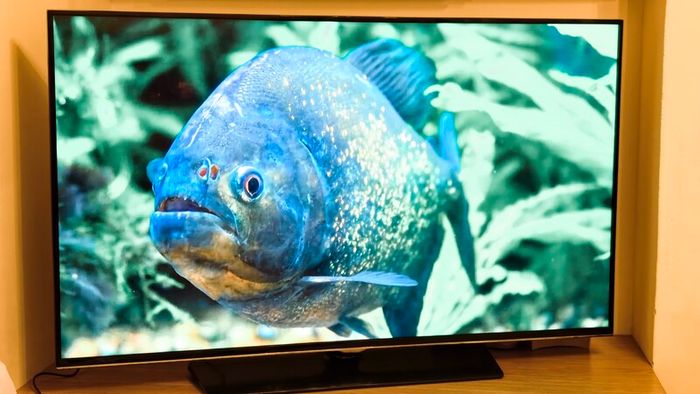 48" FHD Samsung Full HD Smart TV UE48H5500 with Stand & Original Remote