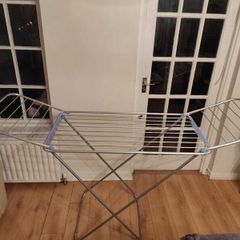 Foldable airer / drying rack - excellent condition