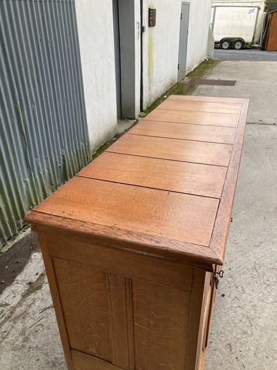 Early 20th Century Arts and Crafts Oak Cabinet - Warehouse and Showroom Open Saturday 18th April 12 til 4pm Eircode R95T227