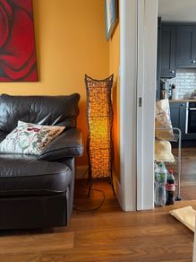 Floor lamp