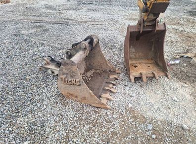 Tighe 3ft digger bucket suit 3cx or jcb 8 ton