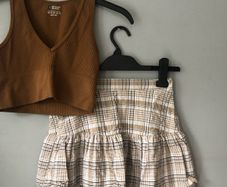 Ladies two piece size 6