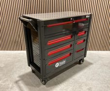 Brand New 12drawer Tool Chest Full Of Tools