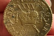1689 Gunmoney Halfcrown