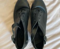 SIZE 4 Irish Dance Heavy/Hard Shoe