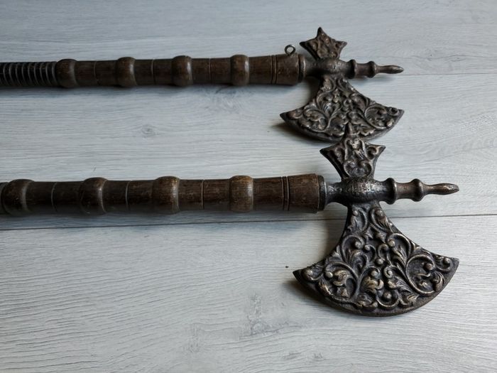 Decorative axes
