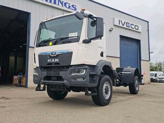 Man 4x4 TGM 18.290 chassis