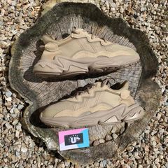 Premium Adidas Ozweego Lightweight Style