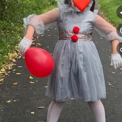 girls costume