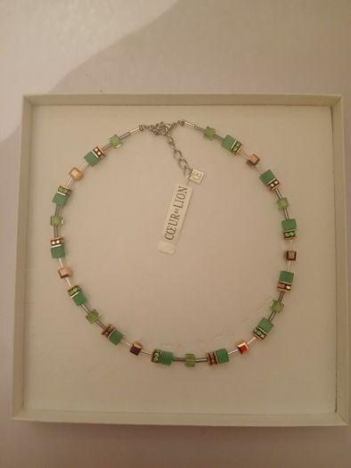 Coeur de Lion GeoCUBE Iconic Monochrome Green Necklace 4016/10-0500 New Boxed CAN POST