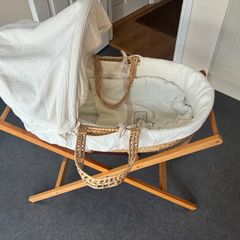 Mamas and Papas Moses Basket