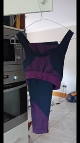 ladies 2 piece burgundy workout set
