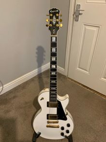 Epiphone Les Paul Custom Pro -Alpine white