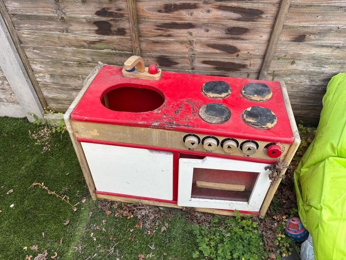 Little Tikes House & Kitchen