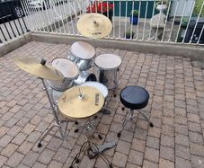 Drum kit