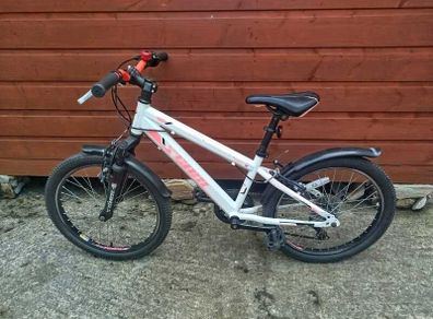 Girls bike 20"