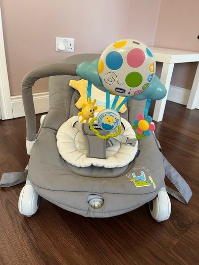 Chicco Balloon Baby Vibrating Bouncer