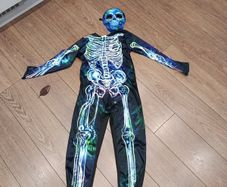 Skeleton costume