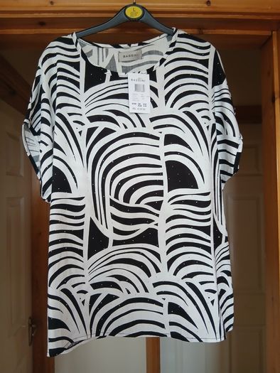 Women's blouse size M,L,XL