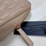 Tommy Hilfiger make up bag Image 4