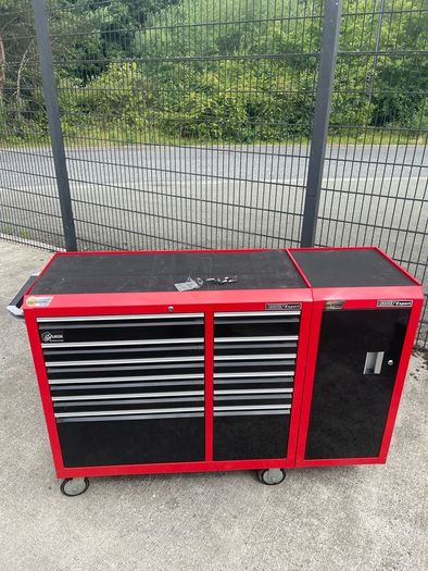 Mobile tool chest
