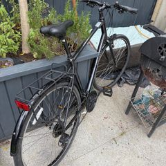 Raleigh Hybrid Bike Excellent Condition