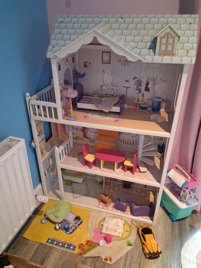 Dolls house