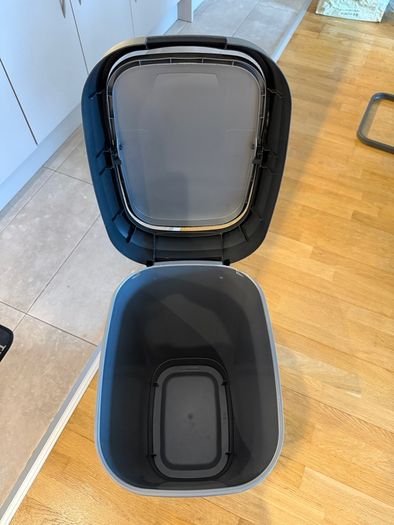 Garbage Can
