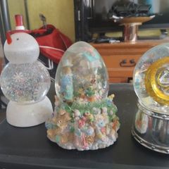 snow globes
