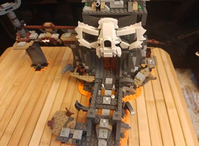 LEGO Indiana Jones Temple of the Crystal Skull 7627