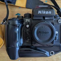 Nikon F4s camera body for parts.