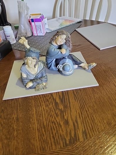 Figurines ceramic