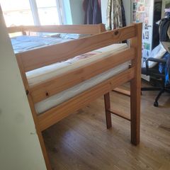 single pine bed frame -kids