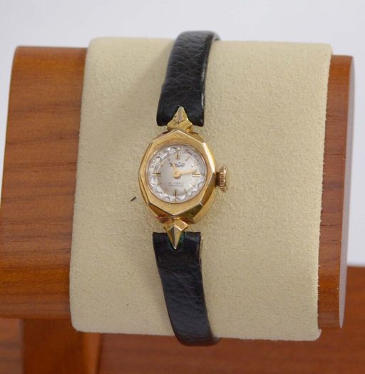 Vintage Ladies Swiss Gold Mechanical Watch