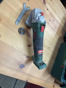 18V Angle Grinder Bosch
