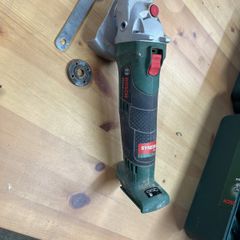 18V Angle Grinder Bosch