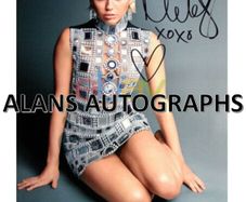 Miley Cyrus Autograph